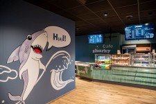Cafe Sharky ©Dominik Moser