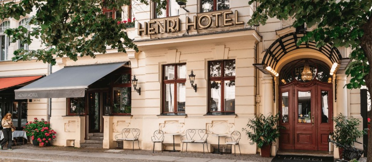 HENRI Berlin - D, Berlin HENRI Berlin - D, Berlin