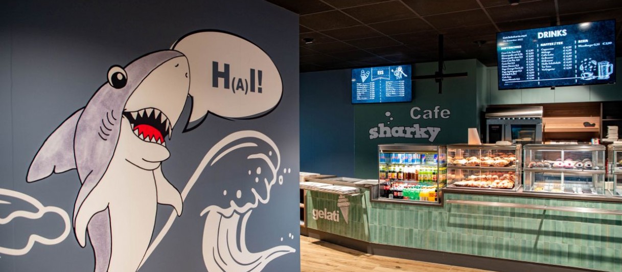Cafe Sharky ©Dominik Moser