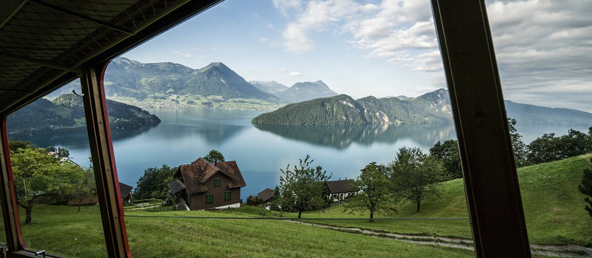 Bahnfahrt mit der ersten Bergbahn © Rigi Bahnen AG